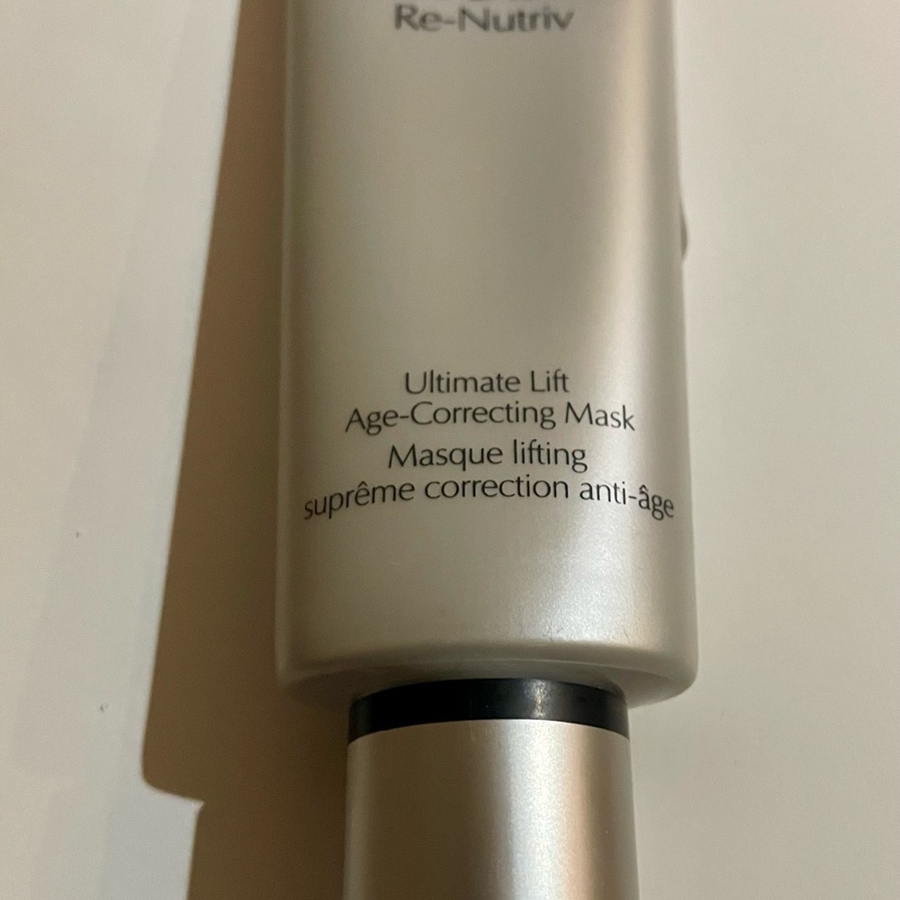 Estee Lauder Silver Tube 2.5 FL OZ